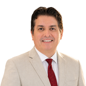 César Molina
